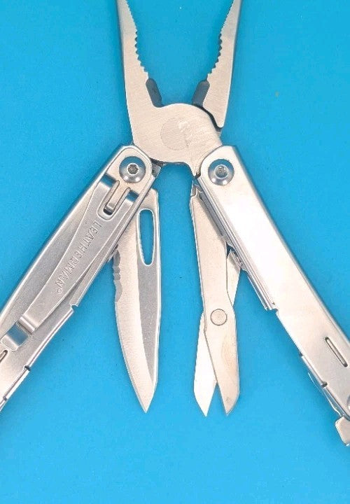LEATHERMAN WINGMAN MULTI-TOOL! FAST SHIPPING!
