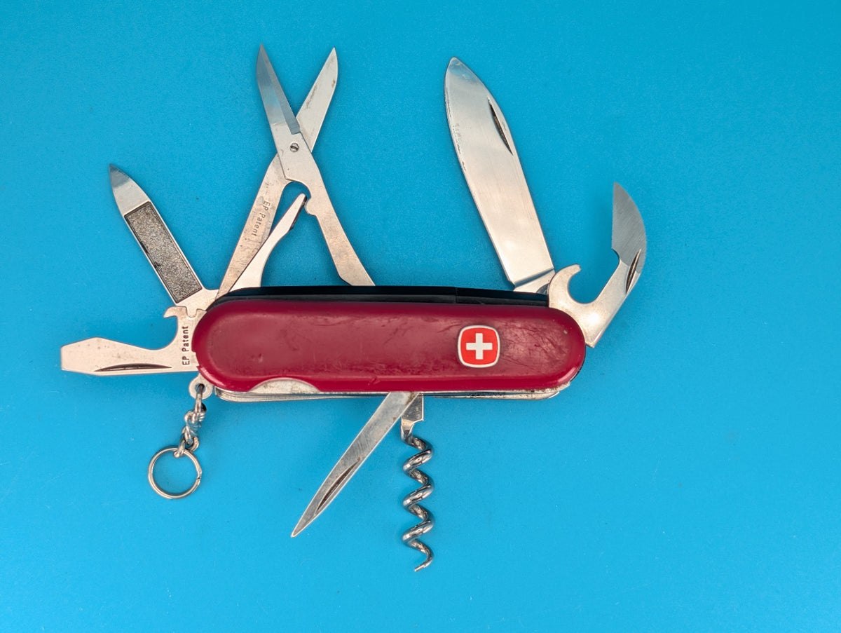 Wenger Spotlight Red Swiss Army Knife Multi Tool! With Working Flashlight!