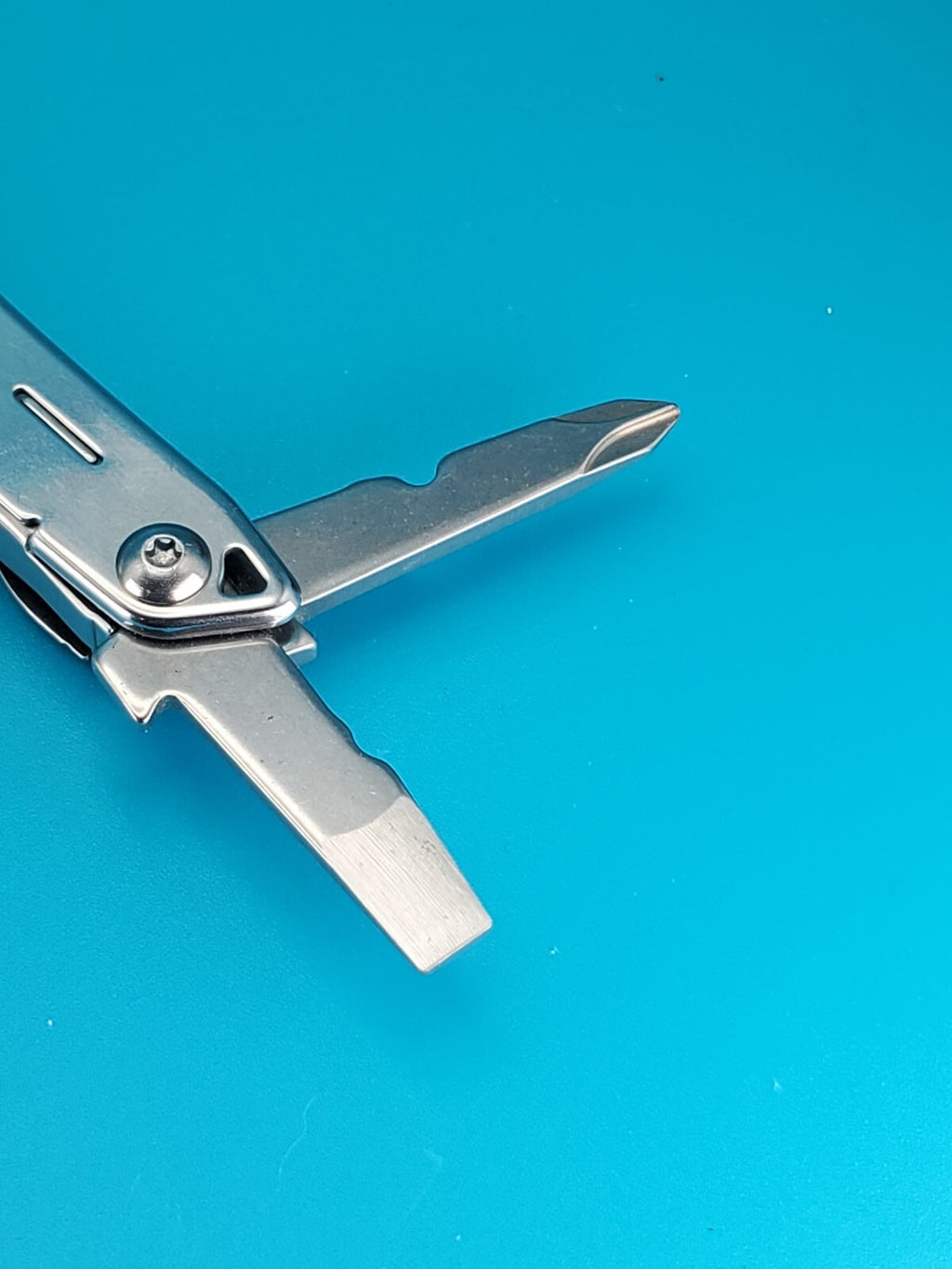 Leatherman Sidekick Multi-Tool, Knife, Pliers, Saw, Stainless!