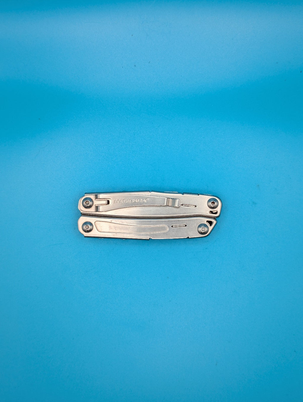 LEATHERMAN WINGMAN MULTI-TOOL! FAST SHIPPING!
