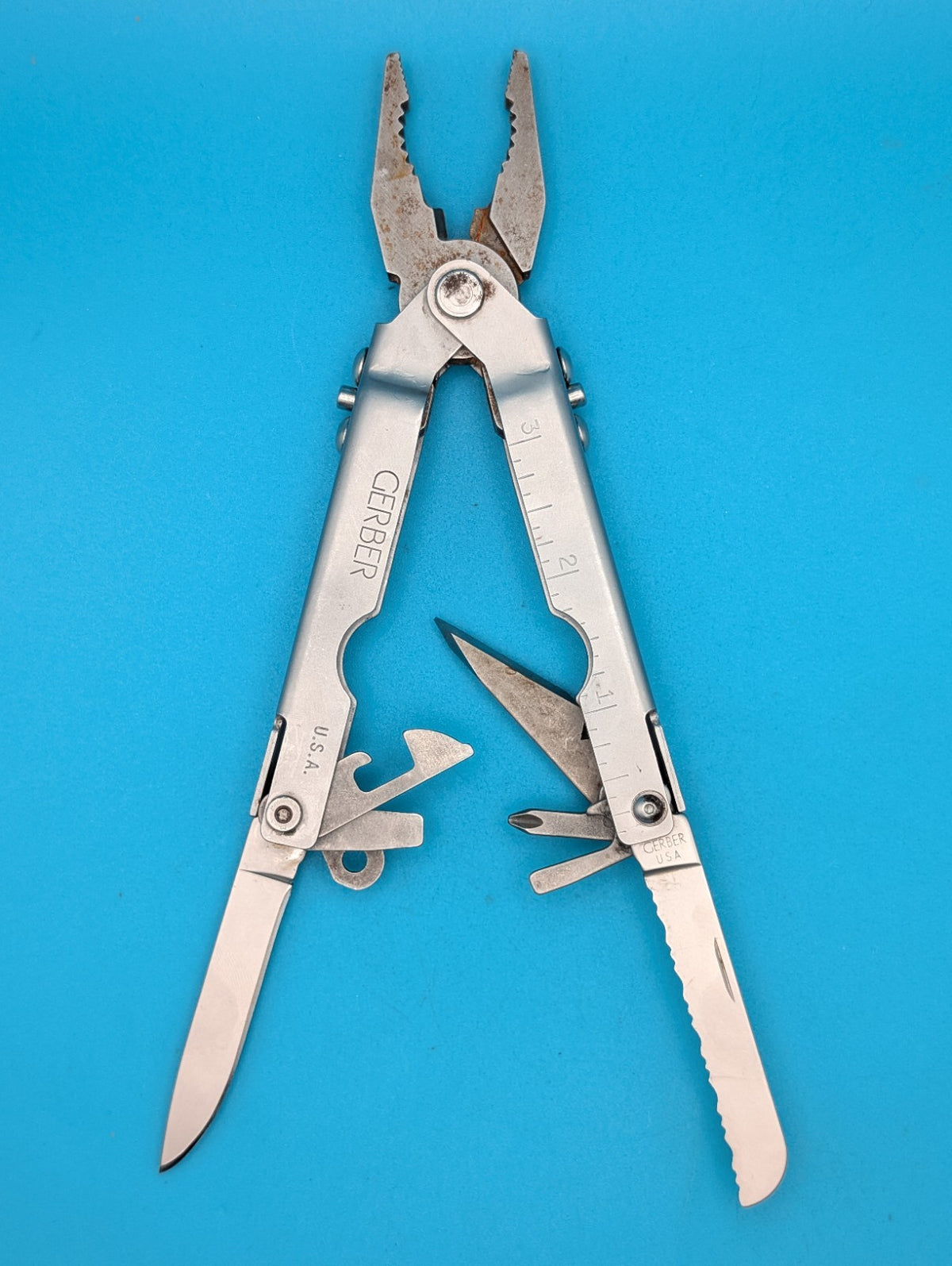 Vintage Gerber Stainless Steel Bluntnose MP400 Multi-Tool Pliers! With Sheath!