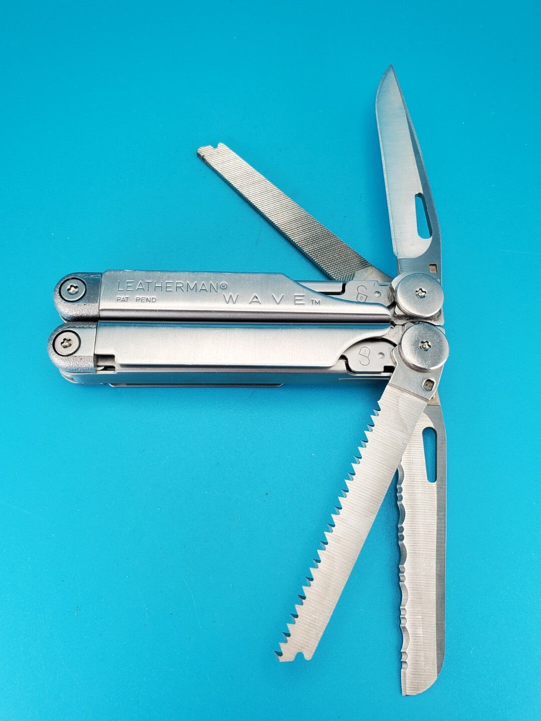 Leatherman Wave Original Vintage Retired, Dated 05/00 (JUN, 2000) WITH SHEATH!