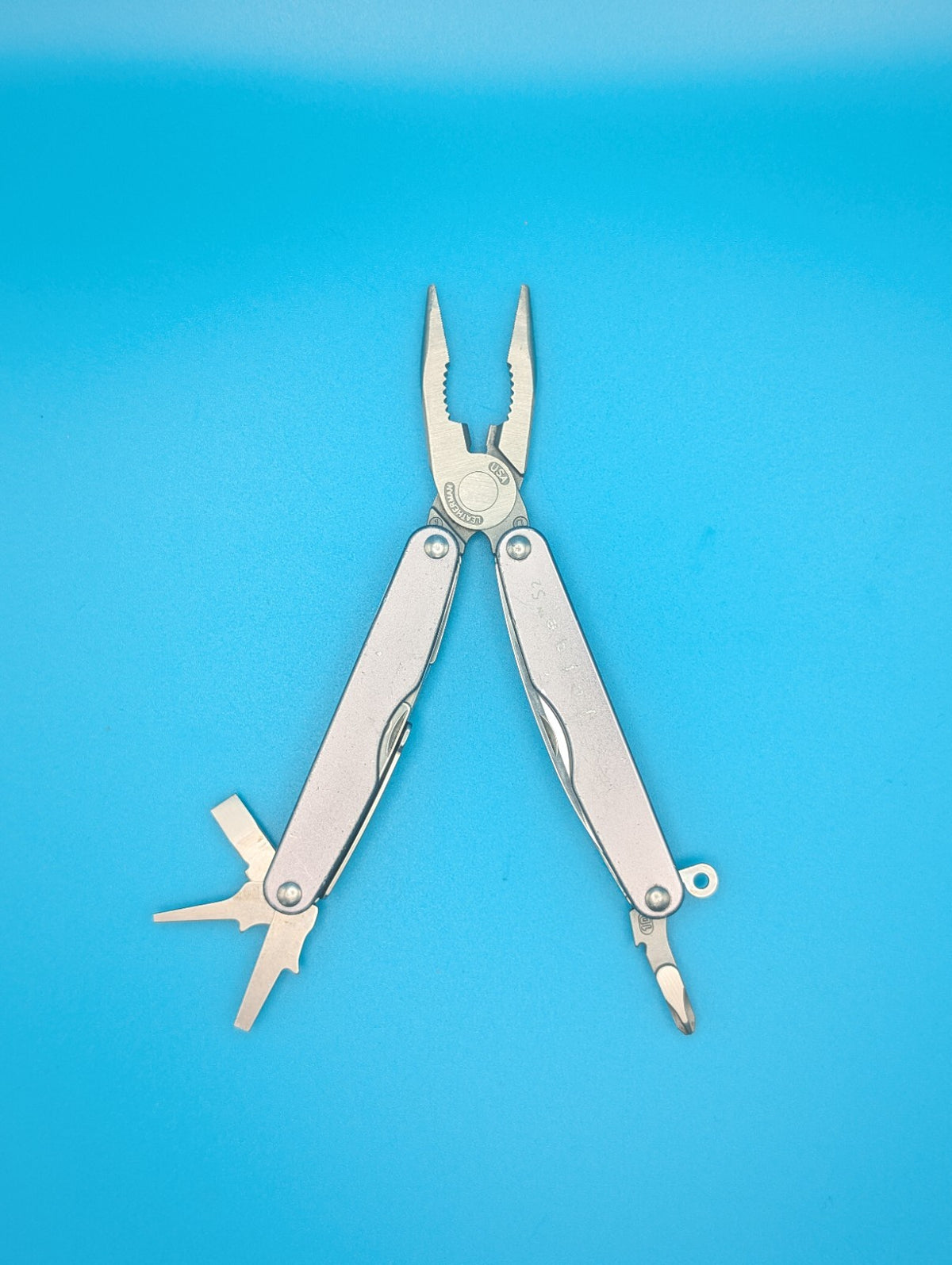 Leatherman Juice S2 Gray Multi Tool! RETIRED!