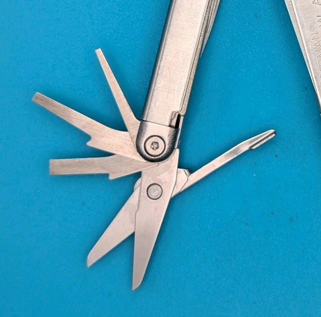 Vintage Leatherman Wave Original Multi Tool! , Dated 03/01 (MAR, 2001) EXCELLENT