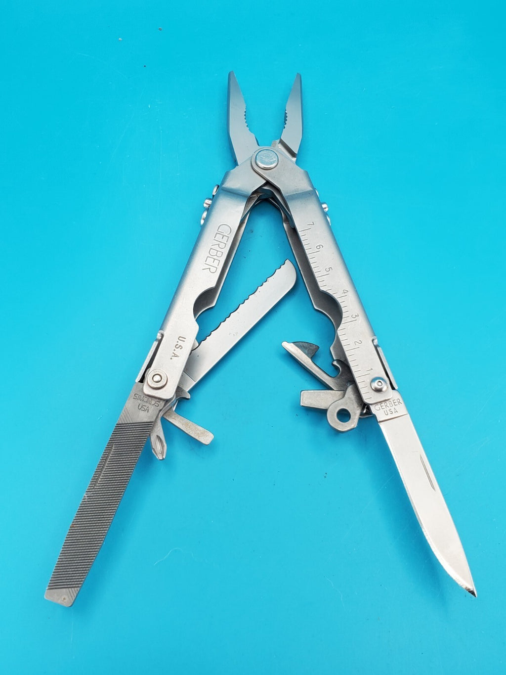 Gerber Vintage Stainless Steel Needlenose MP400 Multi-Tool Pliers! RARE!
