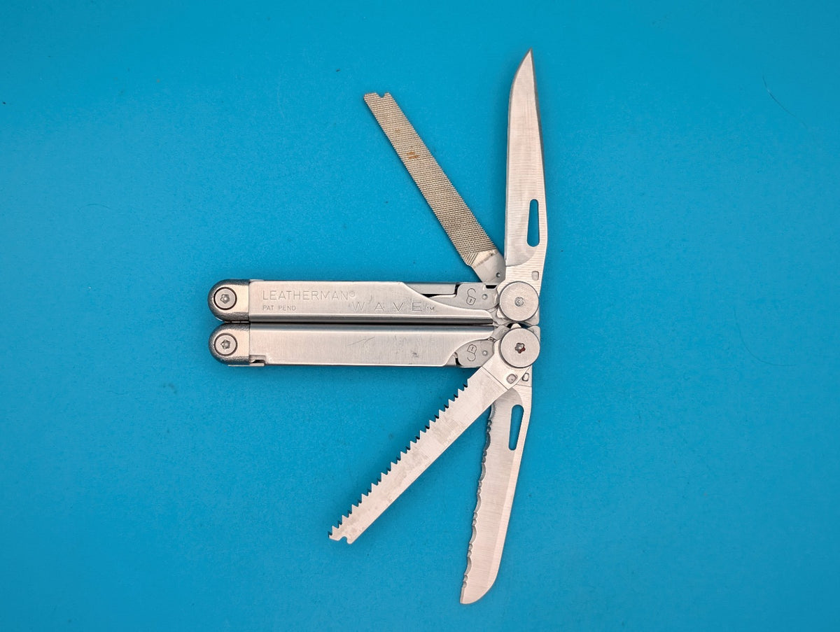 Leatherman Wave Original Vintage Retired, Dated 0699 (JUNE, 1999)