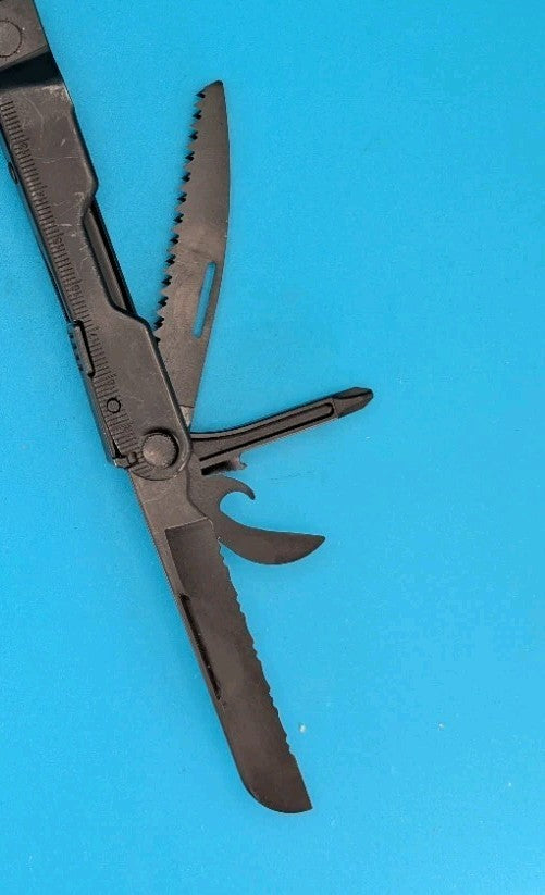 Leatherman Rebar Multi-Tool! BLACK! WITH SHEATH!