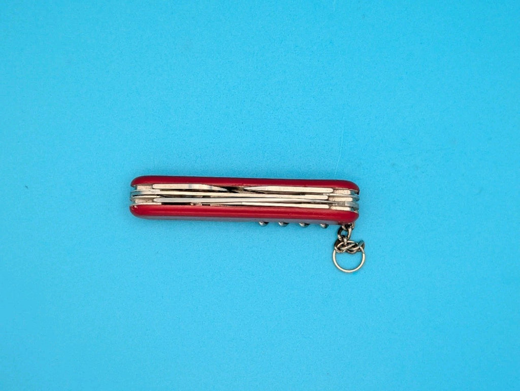 Wenger Backpacker II Swiss Army Knife Multi Tool!