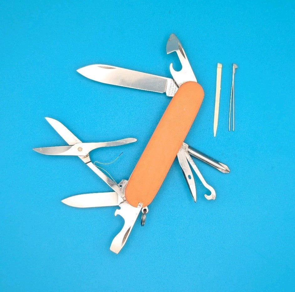Victorinox Super Tinker Swiss Army Knife Multi Tool! Glow in the Dark Orange!