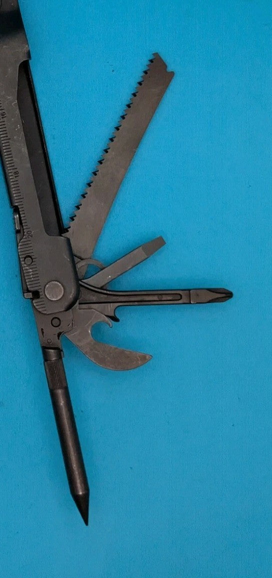 Leatherman Super Tool 300 Multi-tool Pliers! BLACK OXIDE!