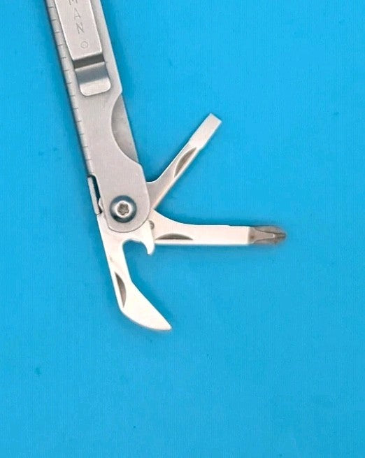 Leatherman SideClip Multi-Tool! 06/97 DATE STAMP! RARE! WITH SHEATH!