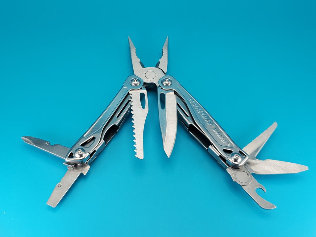 Leatherman Sidekick Multi-Tool, Knife, Pliers, Saw, Stainless!