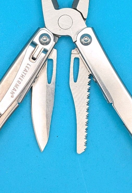 Leatherman Sidekick Multi-Tool, Knife, Pliers, Saw, Stainless! With Sheath!