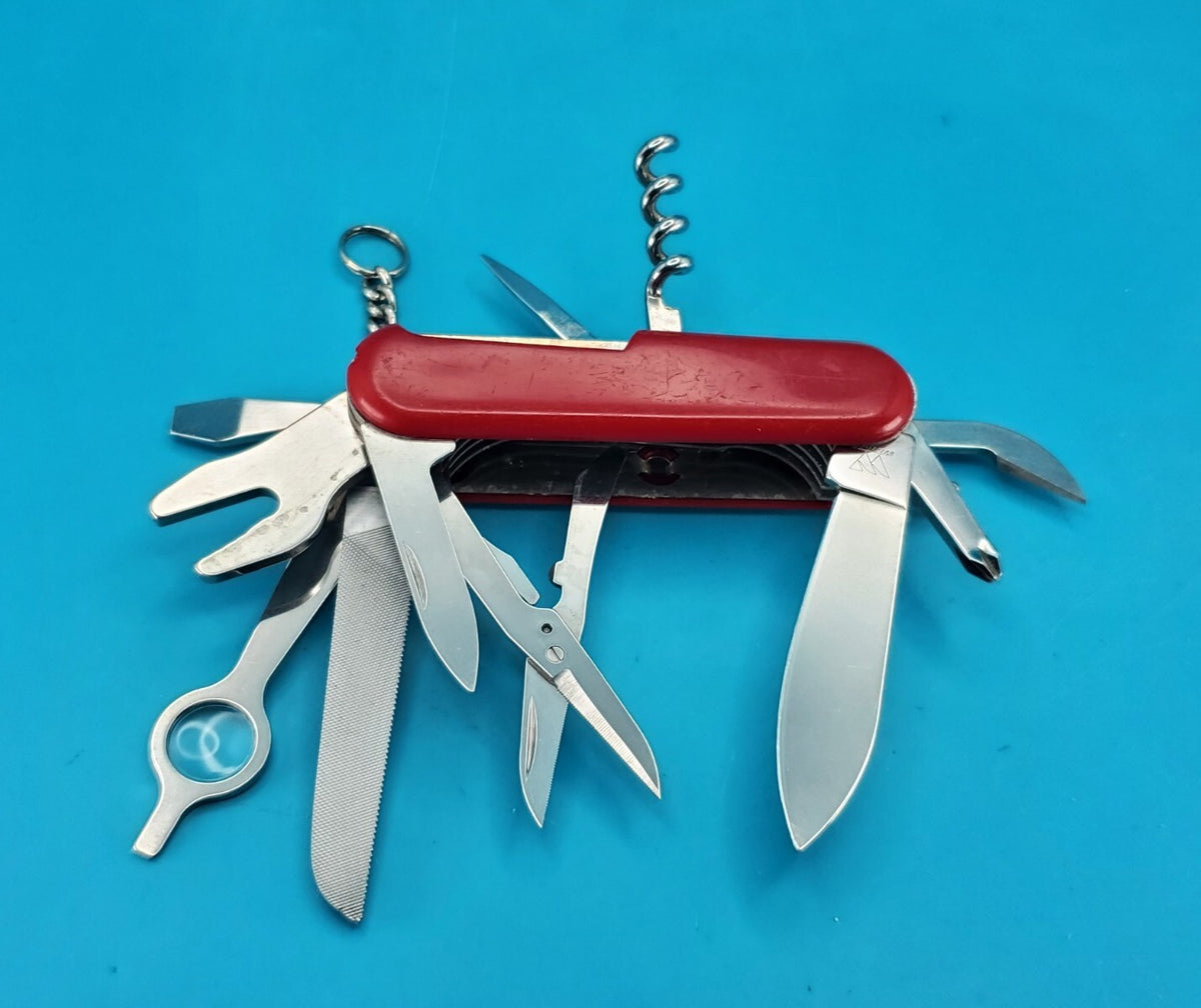 Vintage Wenger Motorist Red Swiss Army Knife Multi Tool!