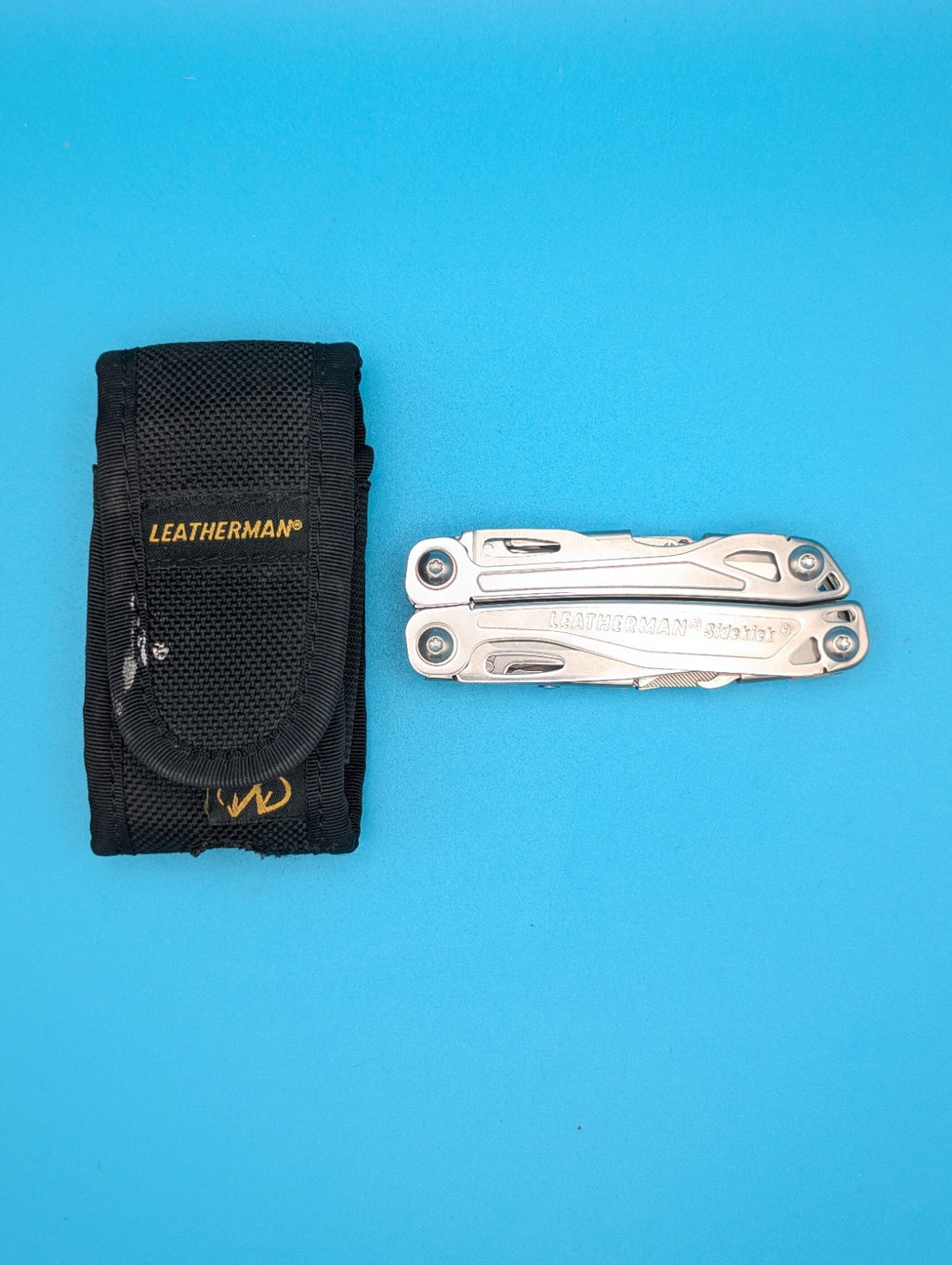 Leatherman Sidekick Multi-Tool, Knife, Pliers, Saw, Stainless with Sheath