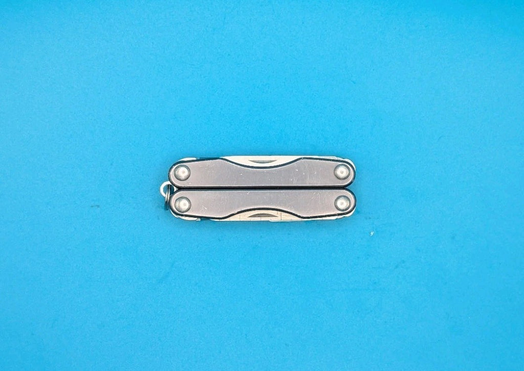 Leatherman Squirt S4 Multi-Tool, Key Ring, Retired, GRAY!
