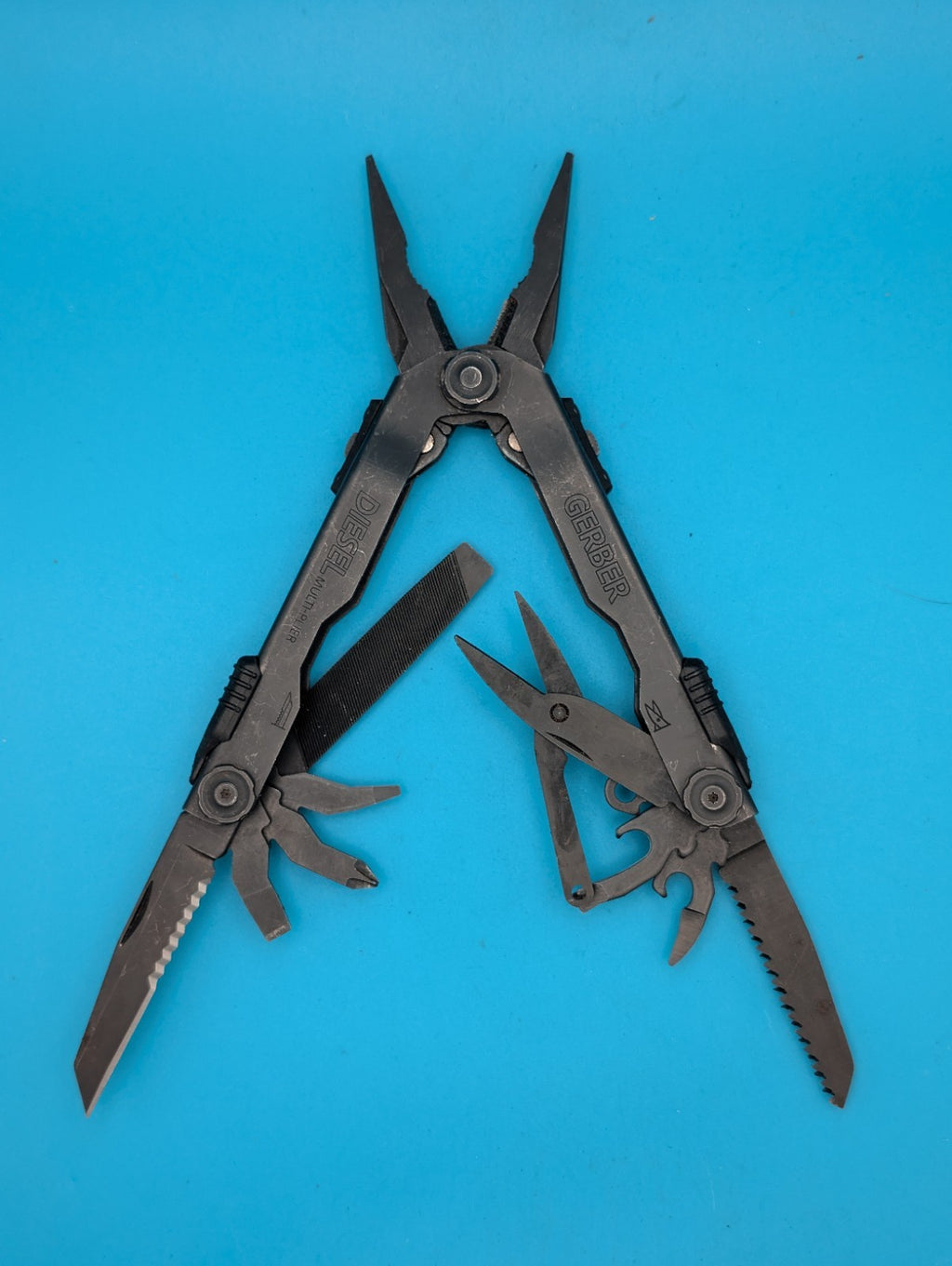 Gerber Diesel Multi Plier Multi-Tool! BLACK! WITH SHEATH!