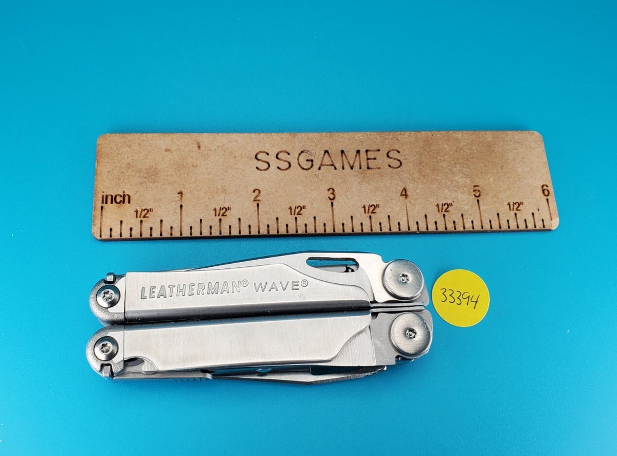 Leatherman Wave Multi Tool! STAINLESS! Retired! Free Shipping! WITH SHEATH!