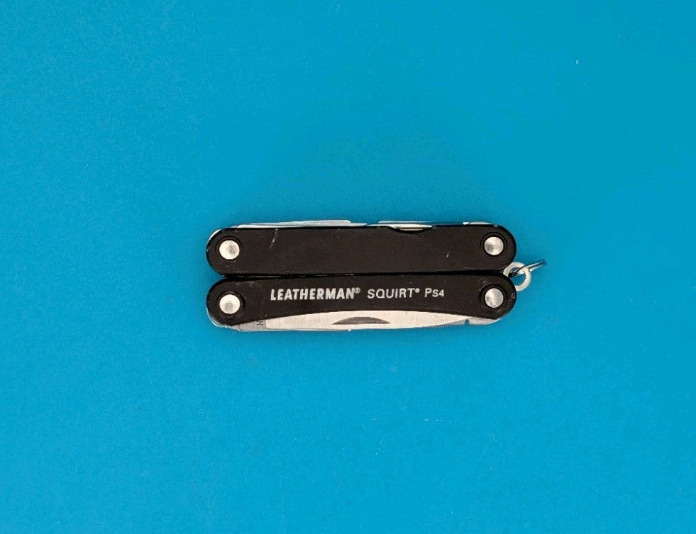 Leatherman SQUIRT PS4 Multi-Tool With Pliers Scissors Knife BLACK!