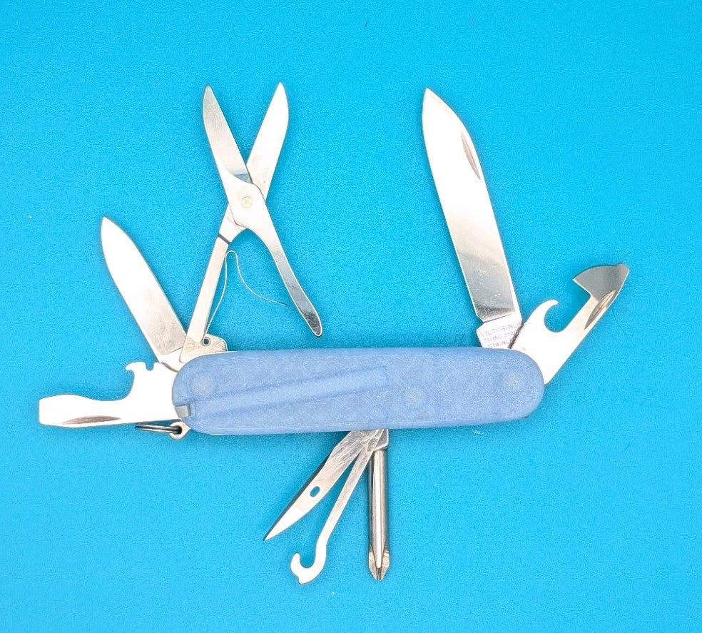 Victorinox Super Tinker Swiss Army Knife! Firefly Blue Glow in the Dark!