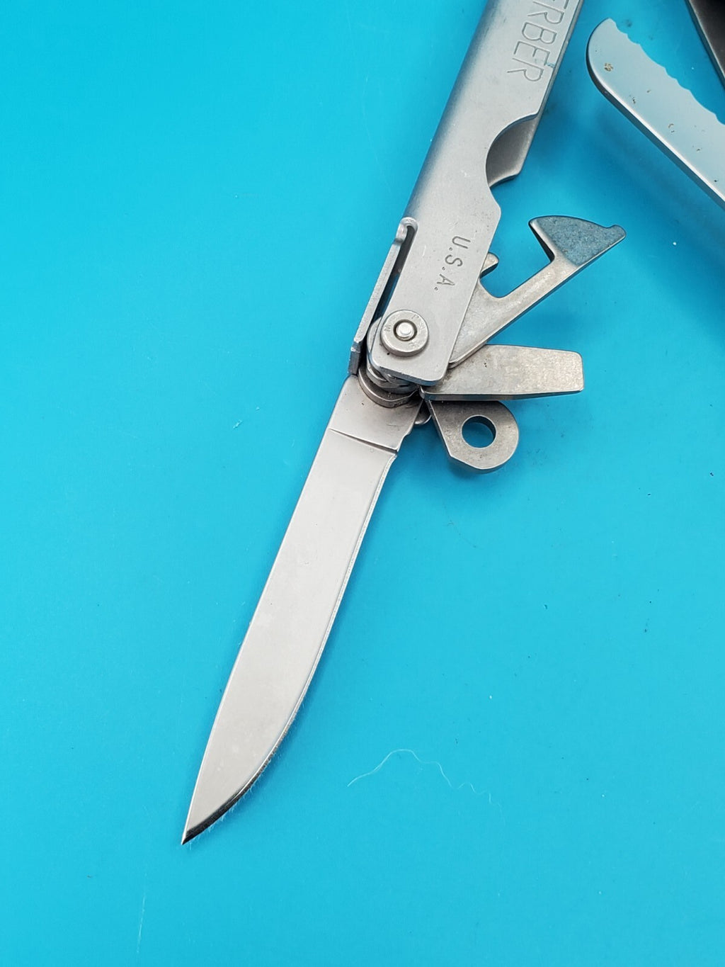 Gerber Vintage Stainless Steel Needlenose MP400 Multi-Tool Pliers! RARE!