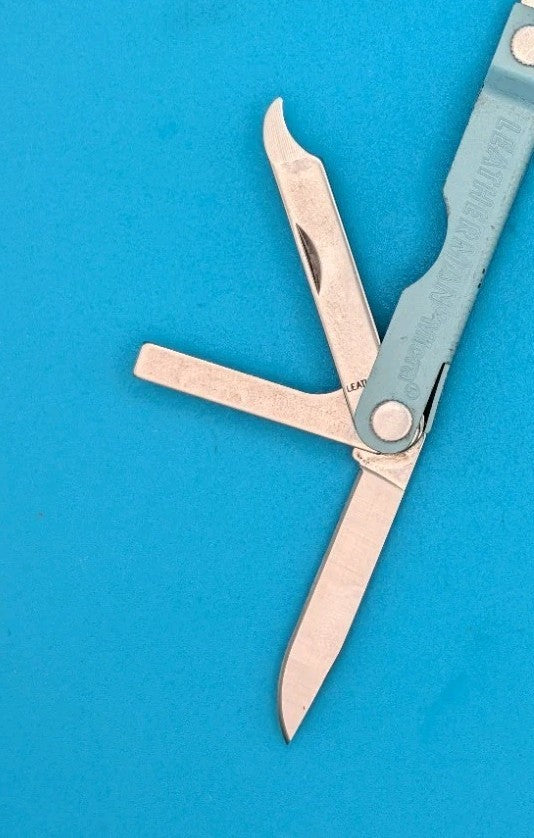 Leatherman Micra Multi-Tool, Knife, Scissors, Key Ring,  Light Blue!