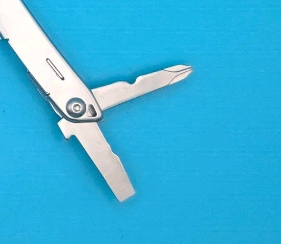 Leatherman Sidekick Multi-Tool, Knife, Pliers, Saw, Stainless!