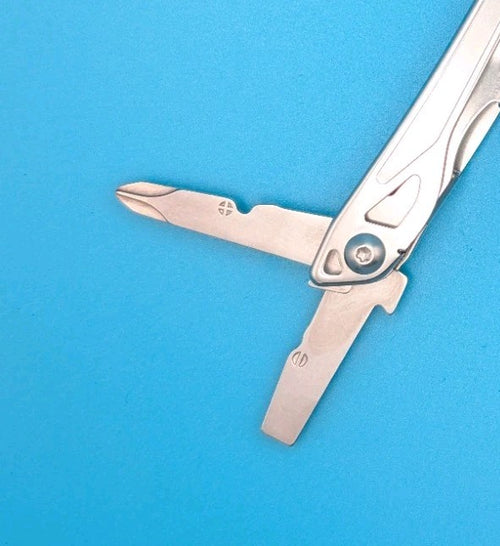 Leatherman Sidekick Multi-Tool, Knife, Pliers, Saw, Stainless