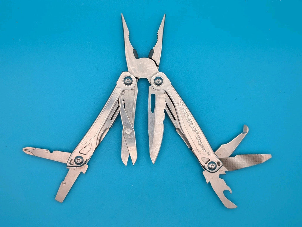 LEATHERMAN WINGMAN MULTI-TOOL! FAST SHIPPING!