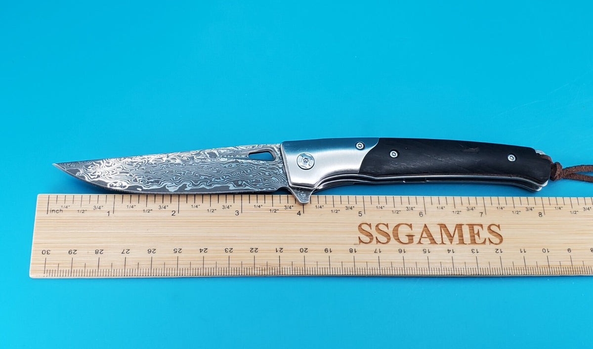 Damascus Pocket Knife, Wood handle! With Leather Sheath!