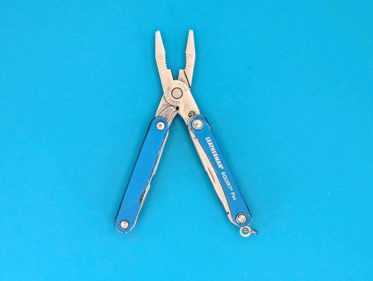 Leatherman SQUIRT PS4 Multi-Tool With Pliers Scissors Knife BLUE!
