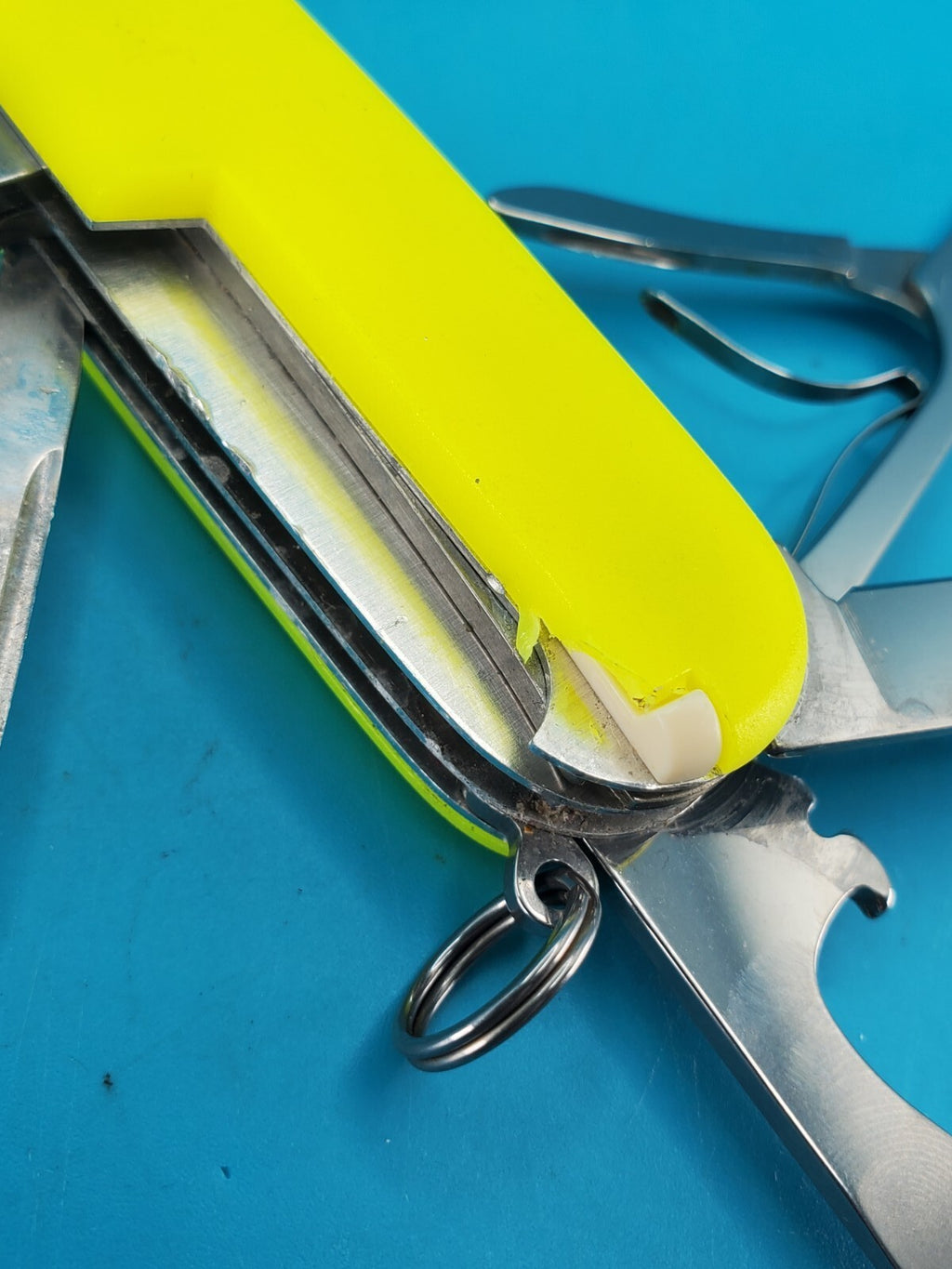 Victorinox Climber Stayglow Swiss Army Knife Multi Tool! *CHIPPED BACK SCALE*