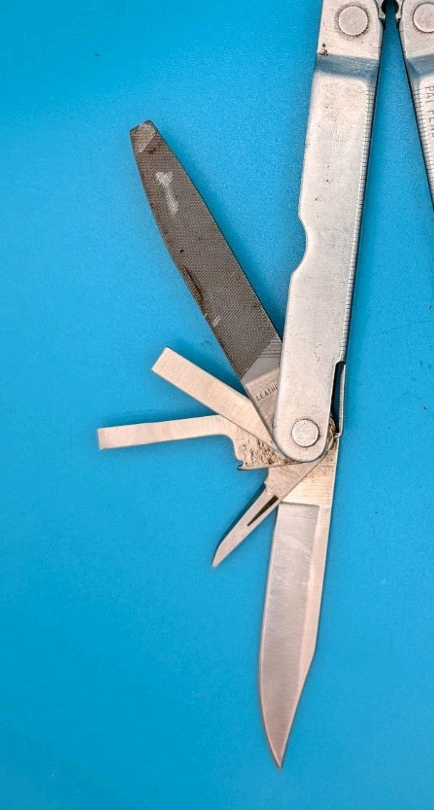 LEATHERMAN Super TOOL Multi Function Tool PLIERS, Stainless! 10/95 DATE