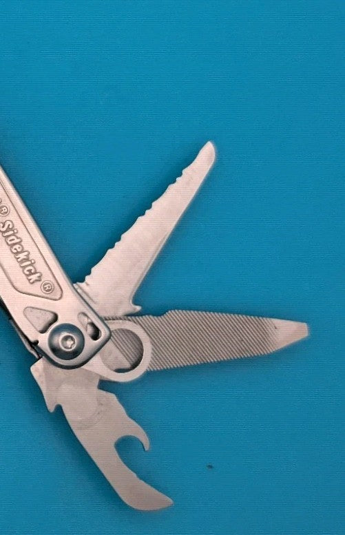 Leatherman Sidekick Multi-Tool, Knife, Pliers, Saw, Stainless!