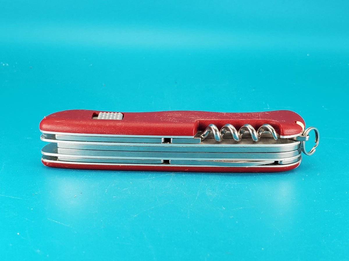 Victorinox Outrider Red Swiss Army Knife Multi Tool! Original Slide Lock! *CODY*
