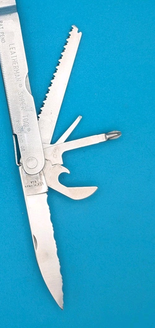 Leatherman Super Tool! 01/98 Date!