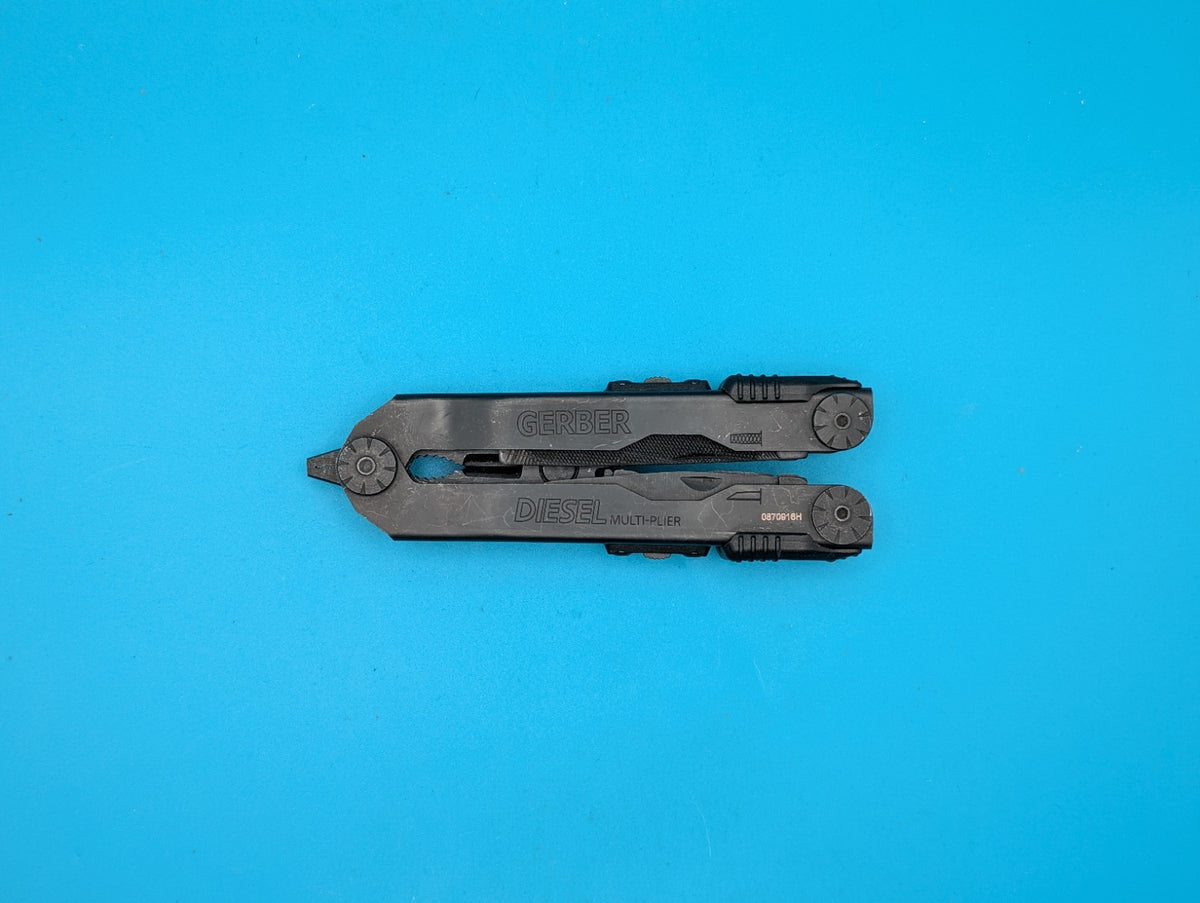 Gerber Diesel Multi Plier Black Multi-Tool!