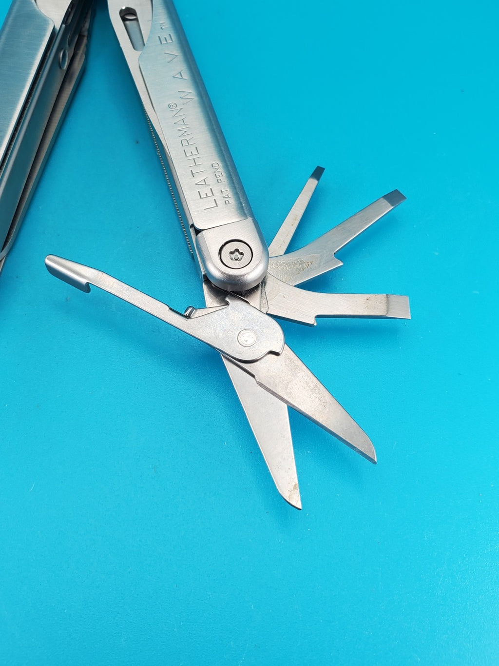 Leatherman Wave Original Vintage Retired, Dated 0400 (APR, 2004) EXCELLENT!