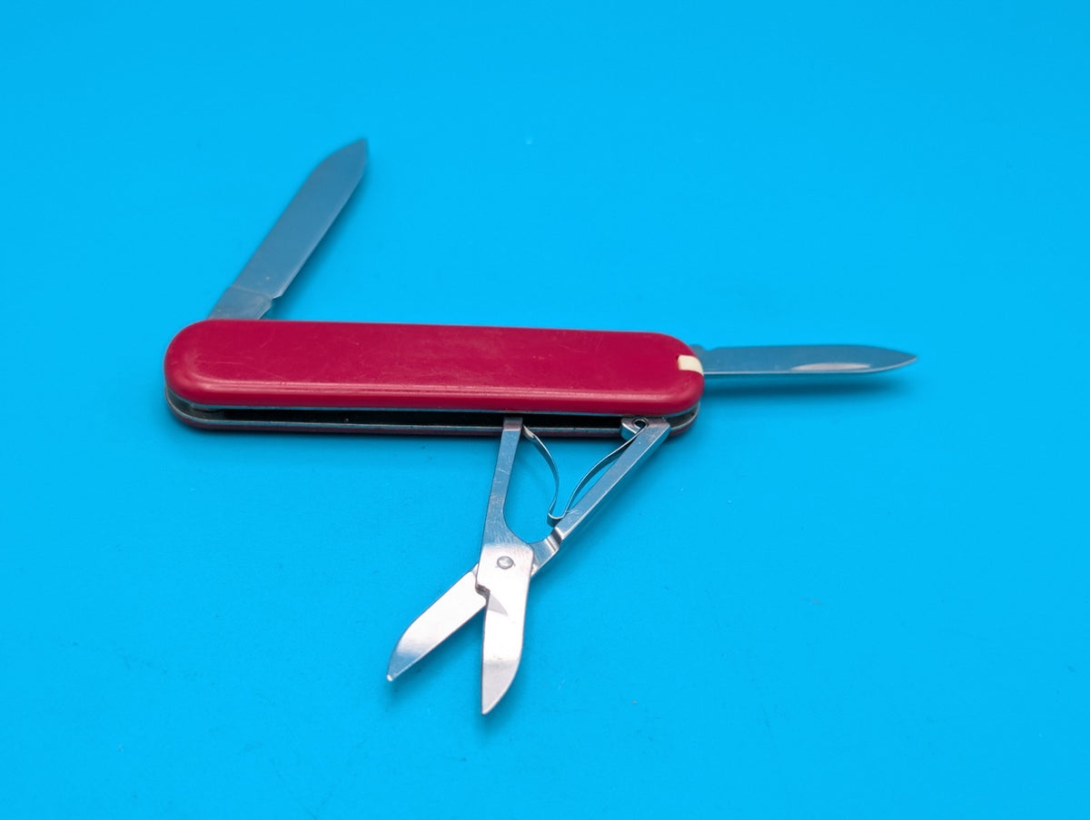 Victorinox Ambassador 74mm Swiss Army Knife Multi Tool!