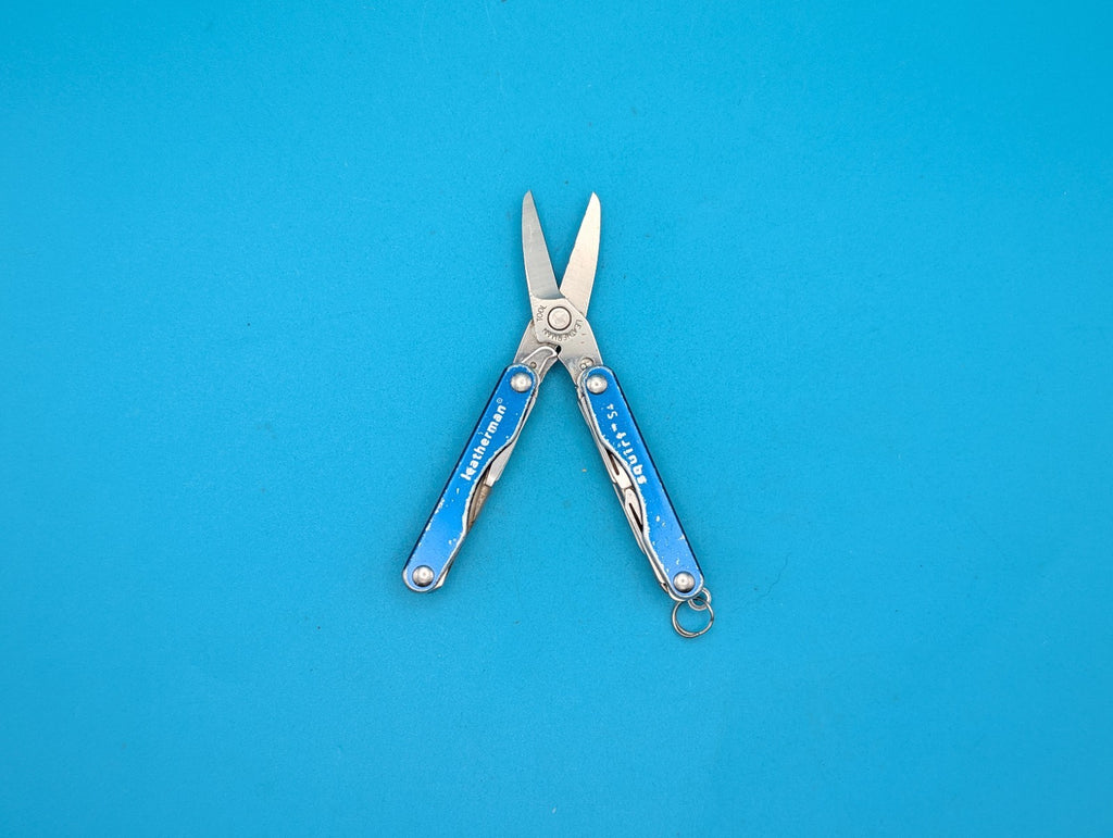 Leatherman Squirt S4 Multi-Tool, Key Ring, Retired, BLUE!