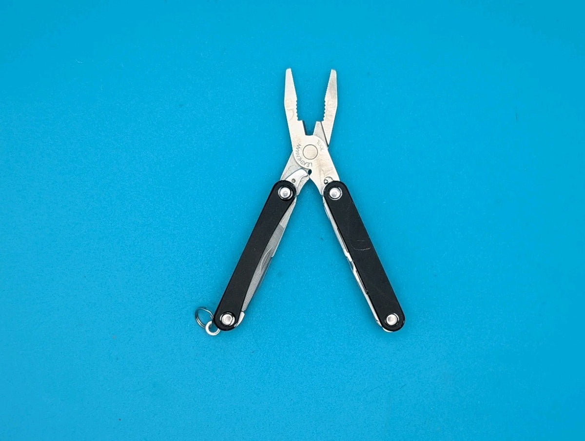 Leatherman SQUIRT PS4 Multi-Tool With Pliers Scissors Knife BLACK!
