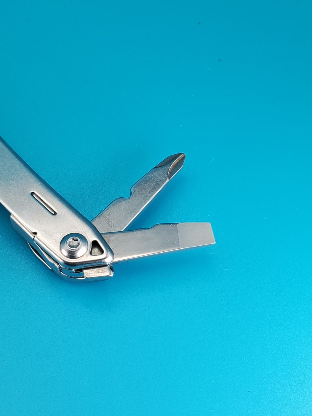 Leatherman Sidekick Multi-Tool, Knife, Pliers, Saw, Stainless!