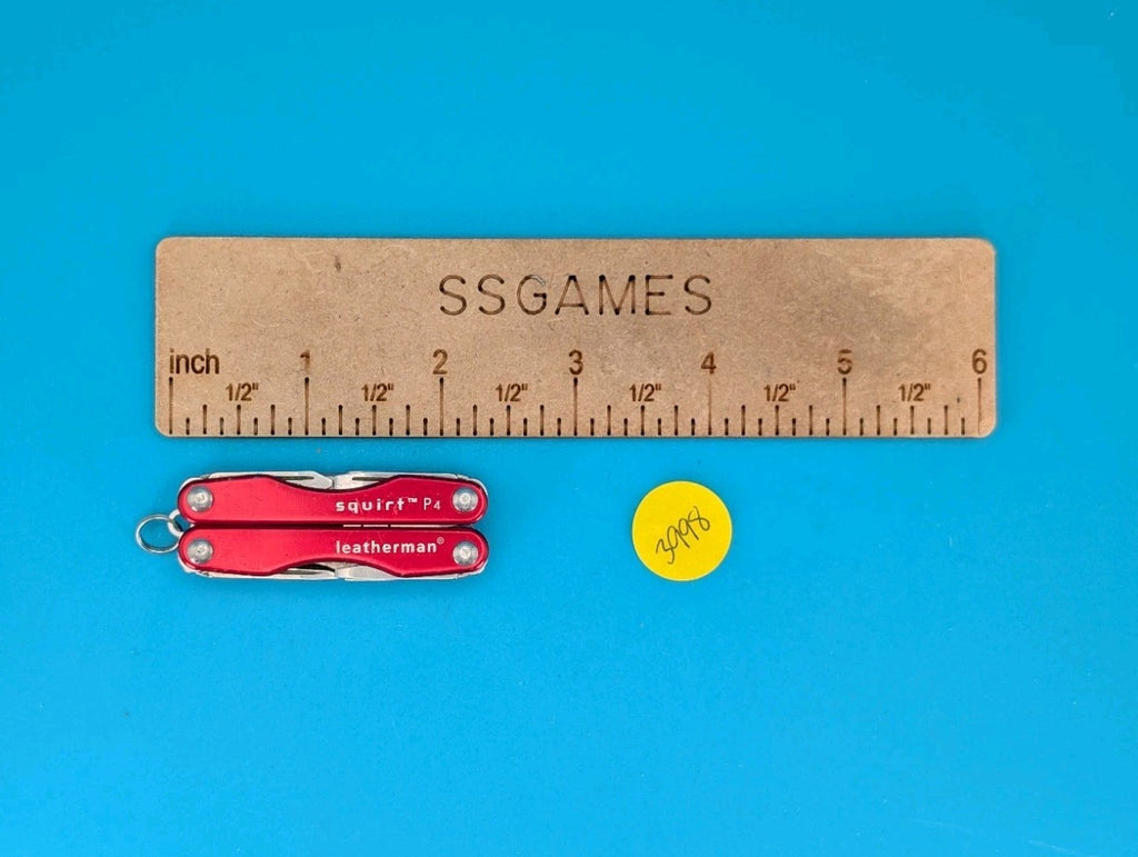 Leatherman Squirt P4 Multi-Tool, Key Ring, Retired, RED! *DPR*