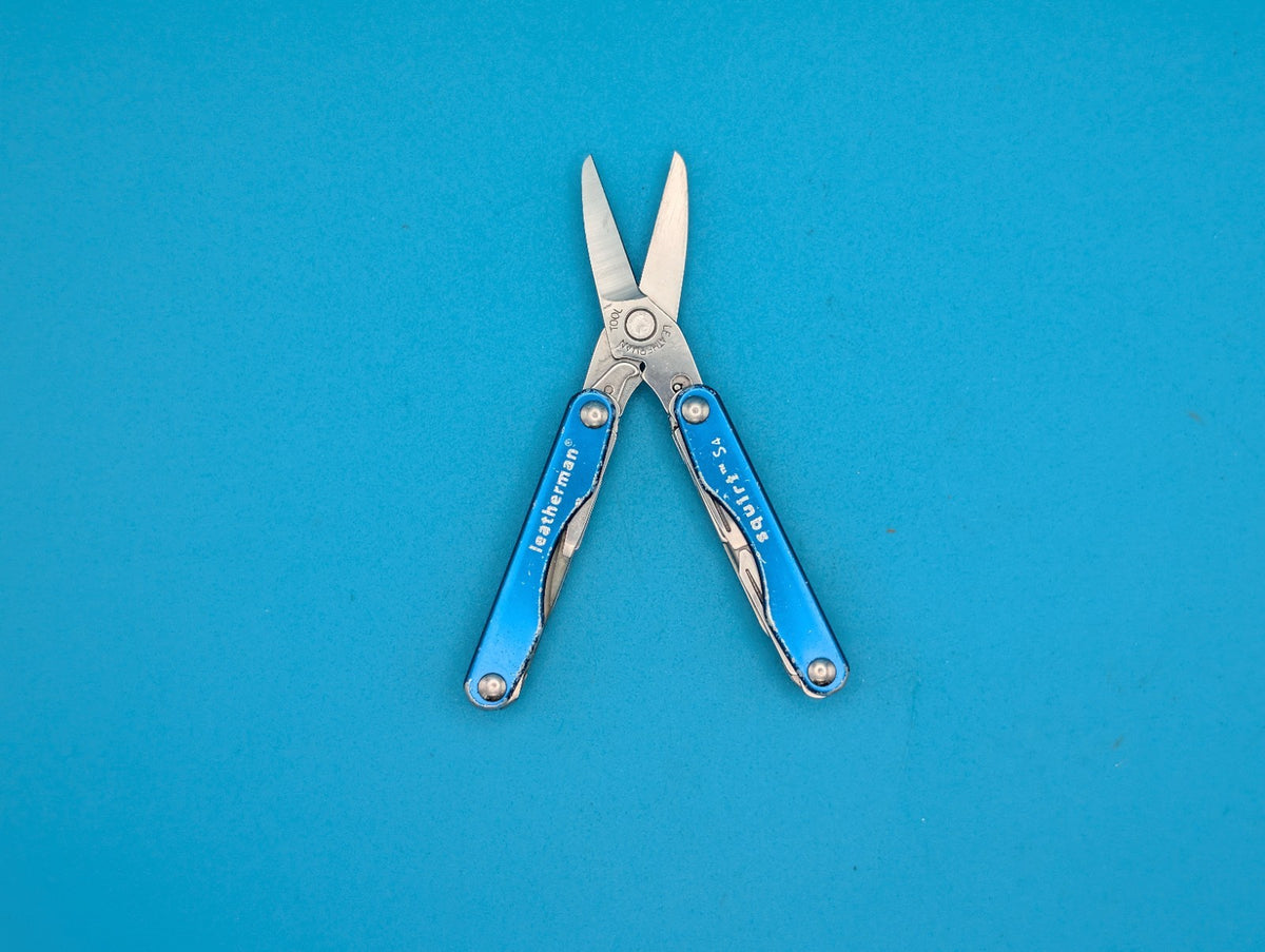 Leatherman Squirt S4 Multi-Tool, Key Ring, Retired, Blue