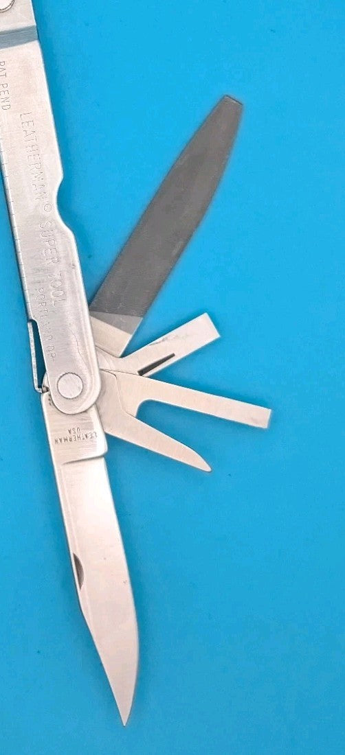 LEATHERMAN Super TOOL Multi Function Tool PLIERS, Stainless! 08/95 DATE