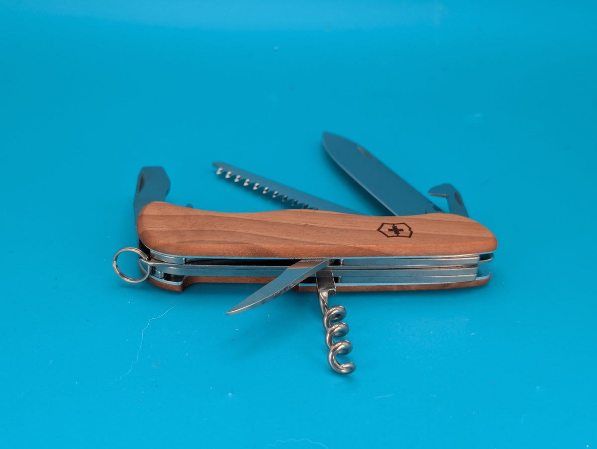 Victorinox Forester Wood Swiss Army Knife Multi Tool! *ELVIN*