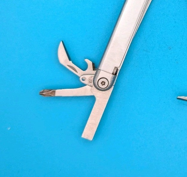 Leatherman Wave Original Vintage Retired, Dated 0601 (JUNE, 2001)