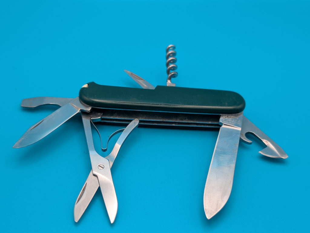 Vintage Victorinox Victoria 91mm Climber Swiss Army Knife Multi Tool!