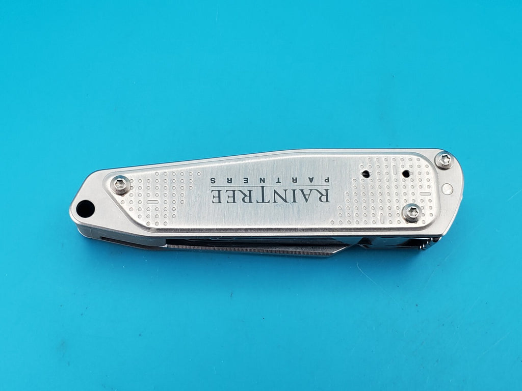 Leatherman FREE T2 Pocket Knife Multi-tool! RAINTREE PARTNERS