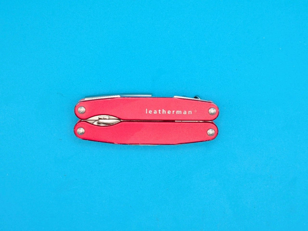 Leatherman Juice C2 Red Multi Tool! RETIRED!